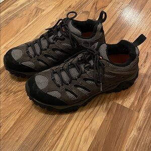 Merrell Moab Vibram Hiking Boots